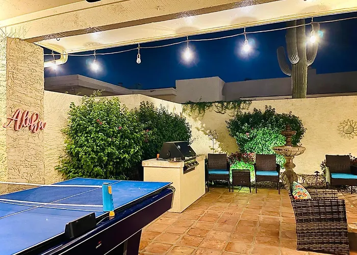 Paradise Escape-close To Old Town, Next To Pool & Hot Tub Holiday home Scottsdale